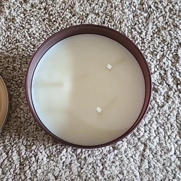 LEATHER & BRANDY 3 Wick Candle Bath And Body Works - Picture 3 of 6